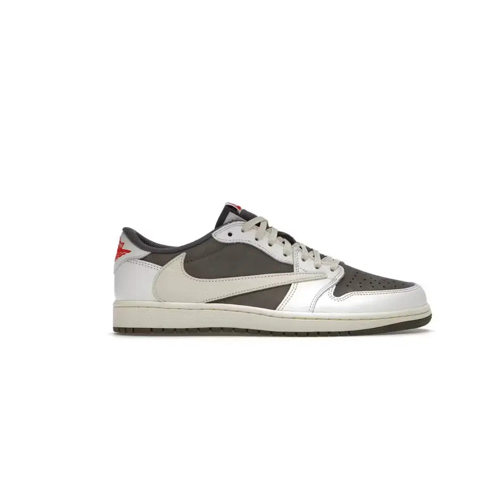 AJ1 Low x Travis Scott Rétro Reverse Mocha NEUTRAL.co